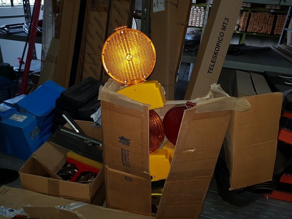 18#5432 Minuteria per serramenti in vendita - foto 683