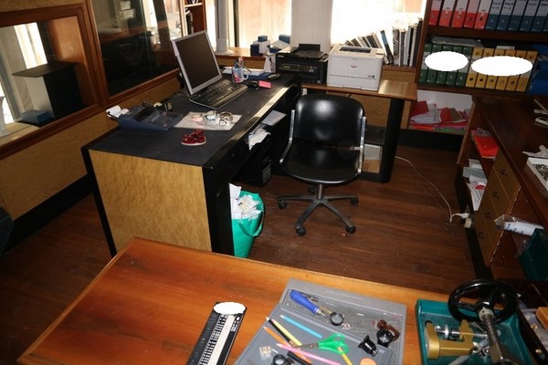 88#5433 Arredo e attrezzatura ufficio in vendita - foto 23
