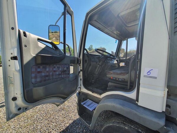 6#5445 Autocarro Iveco in vendita - foto 2
