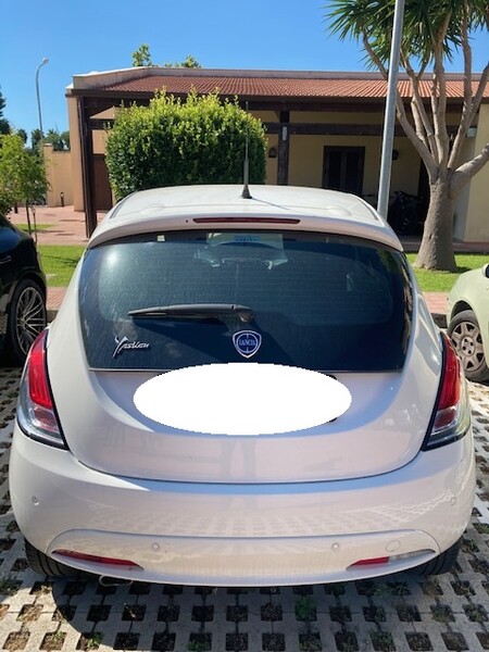 1#5447 Autovettura Lancia Y in vendita - foto 2