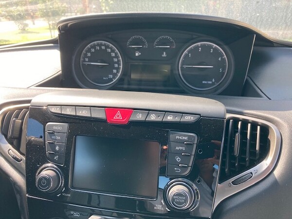 1#5447 Autovettura Lancia Y in vendita - foto 8