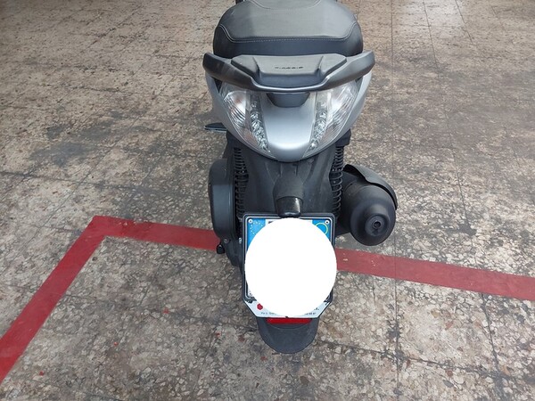 2#5447 Motociclo Piaggio Beverly in vendita - foto 5