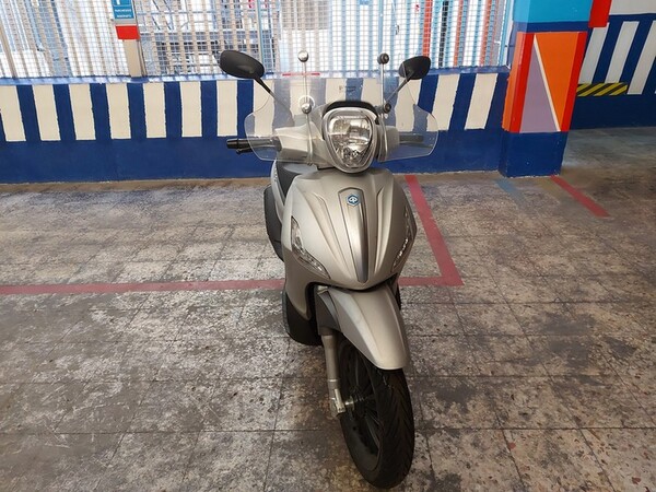 2#5447 Motociclo Piaggio Beverly in vendita - foto 12