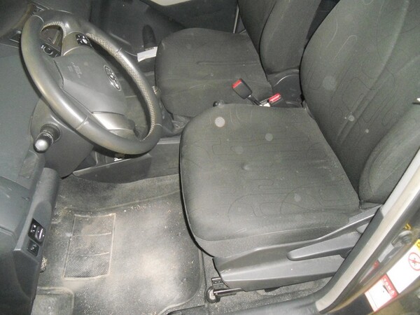 1#5448 Autovettura Toyota Yaris in vendita - foto 9