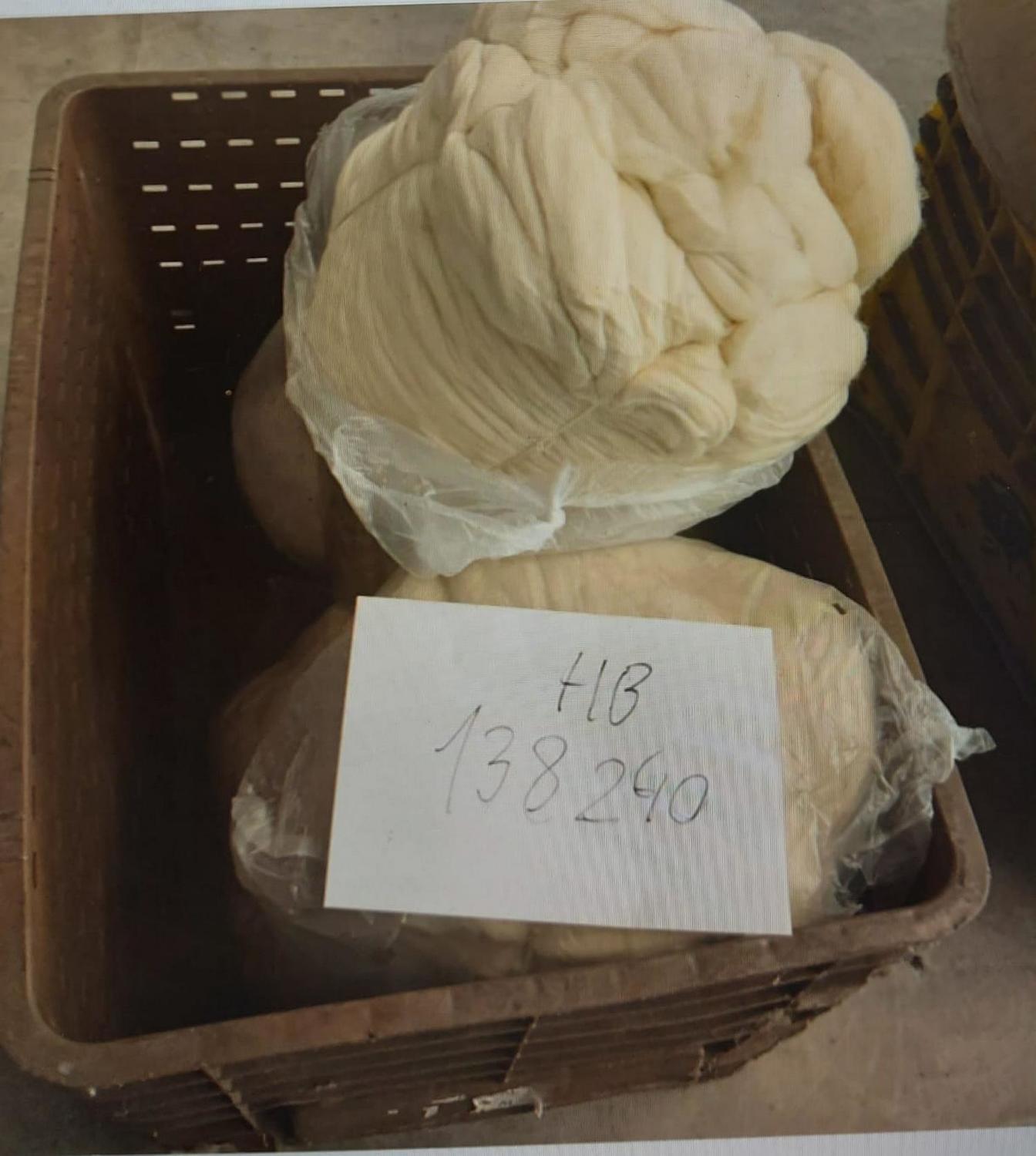 Lot Raw materials of wool