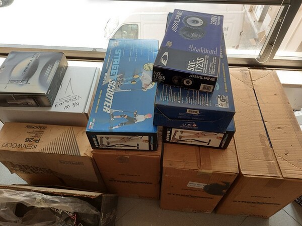 1#5452 Ricambi elettronici e per telefonia in vendita - foto 33
