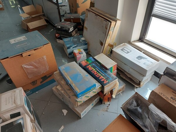 1#5452 Ricambi elettronici e per telefonia in vendita - foto 34