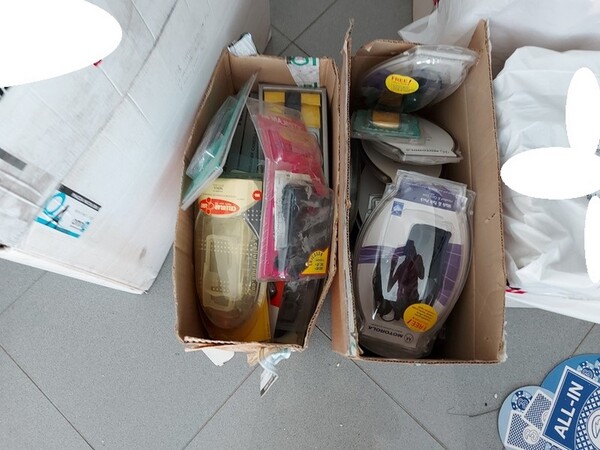 1#5452 Ricambi elettronici e per telefonia in vendita - foto 37
