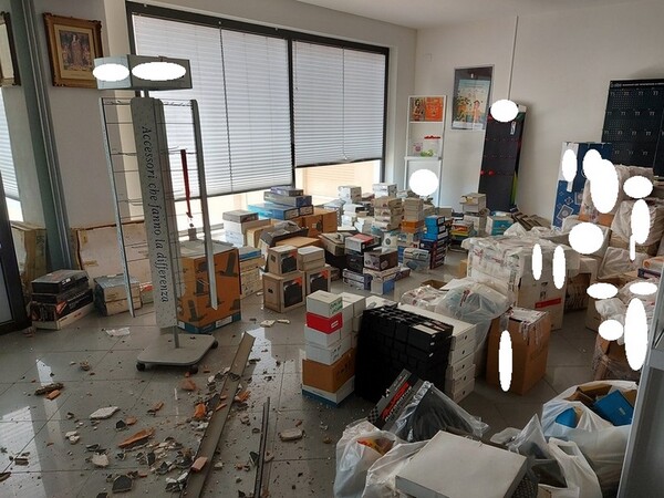 1#5452 Ricambi elettronici e per telefonia in vendita - foto 45