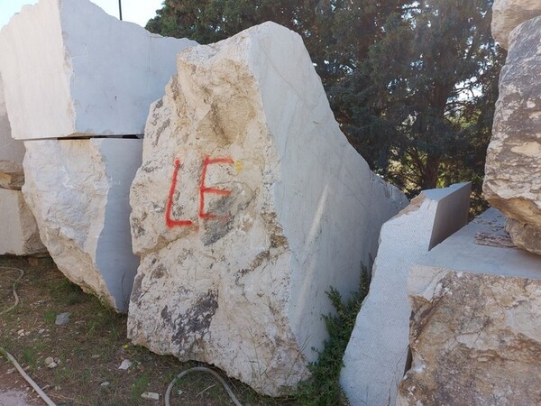 15#5454 Marmo perlato e carrara in vendita - foto 2