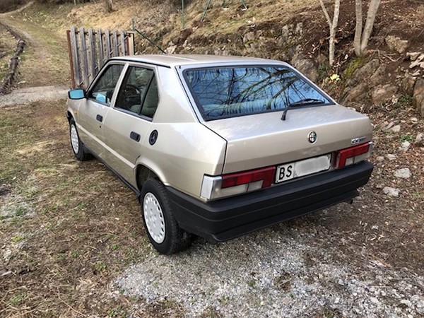 3#5466 Automobile Alfa Romeo 33 in vendita - foto 4