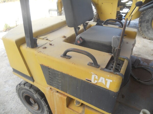 4#5469 Carrello sollevatore Caterpillar in vendita - foto 12