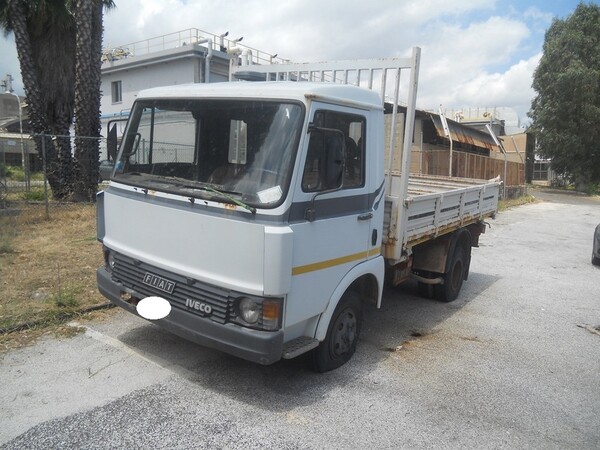 Autocarri in vendita