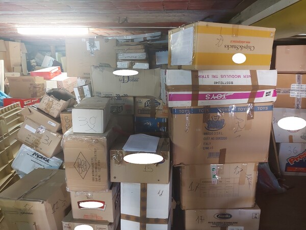 1#5471 Abbigliamento e giocattoli in vendita - foto 1