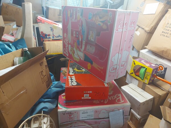 1#5471 Abbigliamento e giocattoli in vendita - foto 9