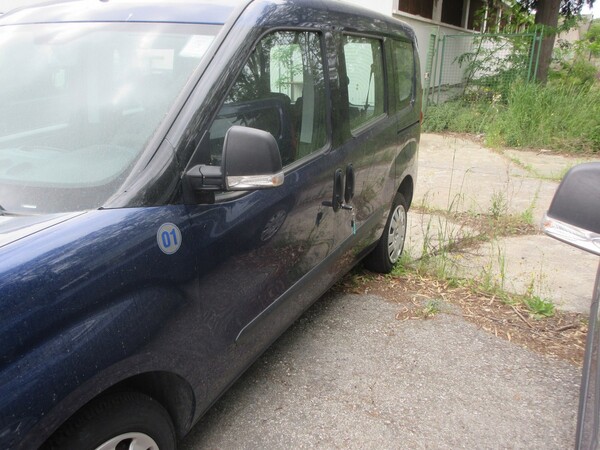 10#5473 Autovettura Fiat Dobloò in vendita - foto 9