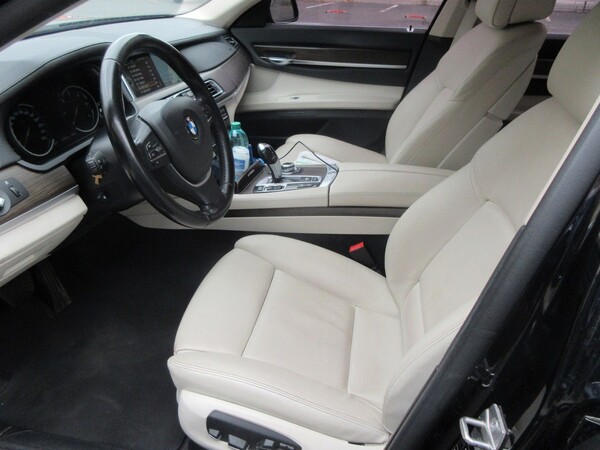 14#5473 Autovettura Bmw 730 in vendita - foto 18