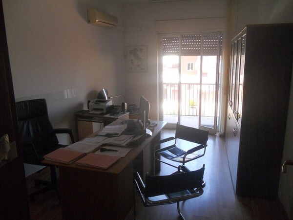 1#5475 Arredamento per ufficio in vendita - foto 30