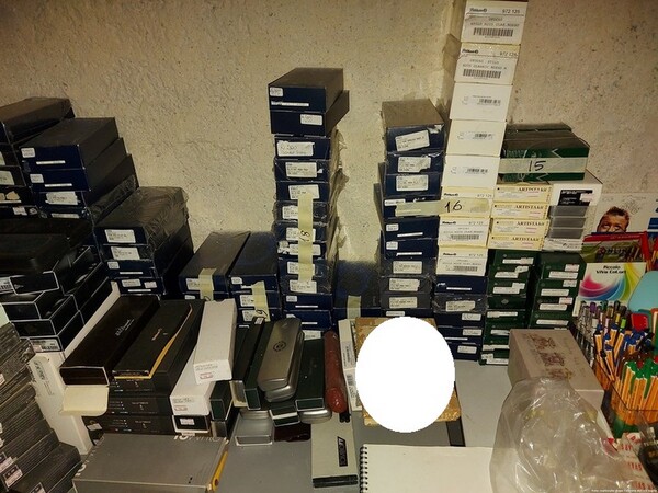 1#5478 Articoli di cartoleria e materiale scolastico in vendita - foto 9