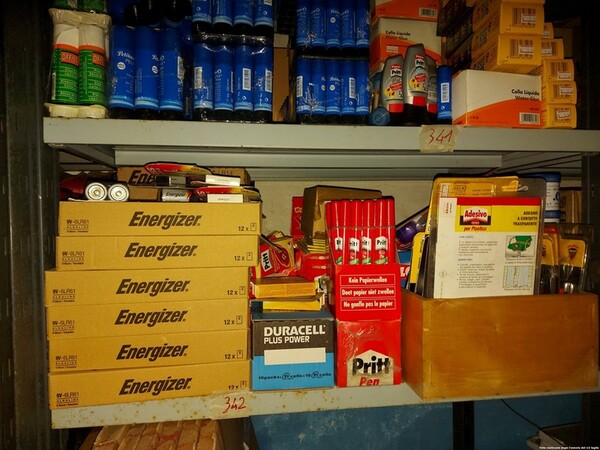 1#5478 Articoli di cartoleria e materiale scolastico in vendita - foto 82