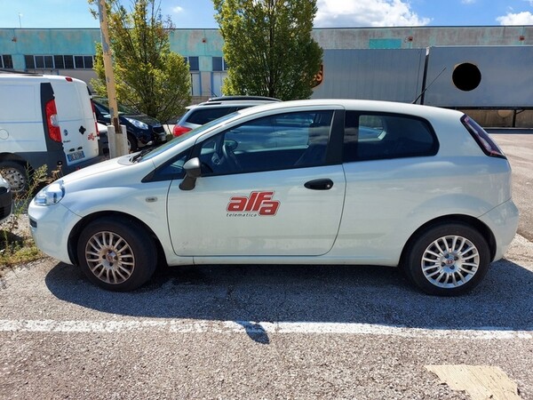 12#5479 Autocarro Fiat Punto Evo in vendita - foto 3
