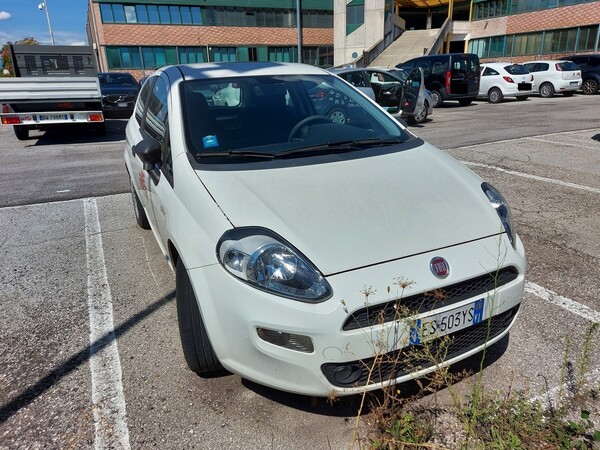 12#5479 Autocarro Fiat Punto Evo in vendita - foto 8