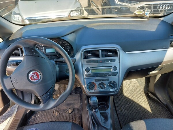 15#5479 Autocarro Fiat Punto Van in vendita - foto 17