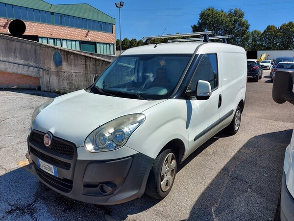 Autocarri in vendita