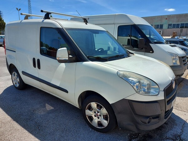 16#5479 Autocarro Fiat Doblò in vendita - foto 3