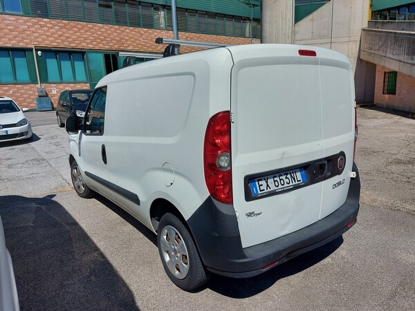16#5479 Autocarro Fiat Doblò in vendita - foto 6