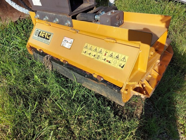 24#5479 Escavatore Komatsu PC138US con trincia in vendita - foto 4