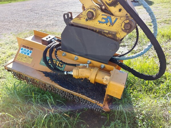 24#5479 Escavatore Komatsu PC138US con trincia in vendita - foto 6
