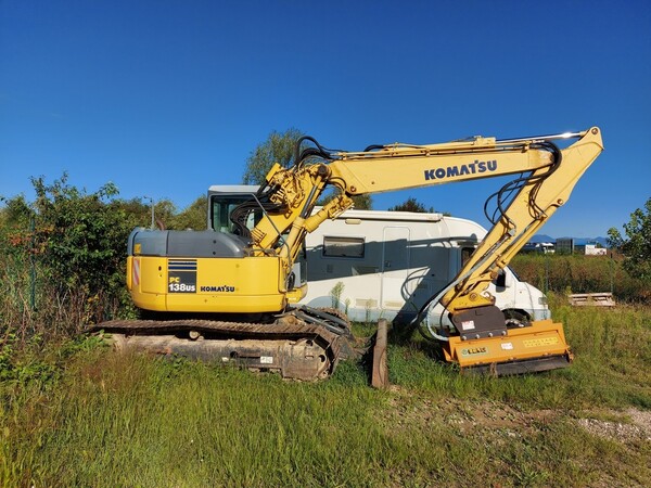 24#5479 Escavatore Komatsu PC138US con trincia in vendita - foto 7