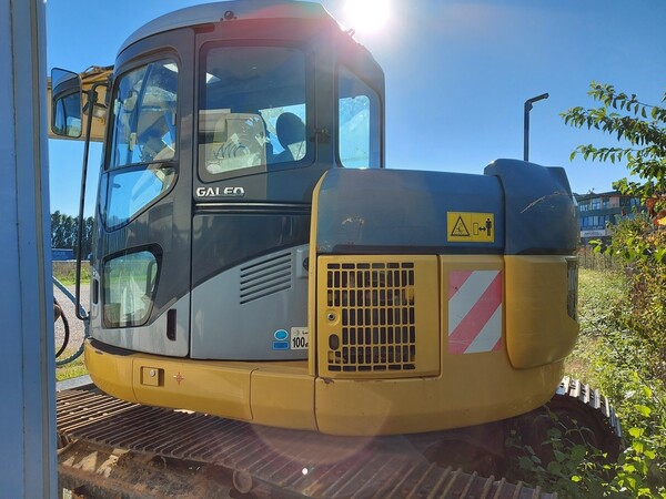 24#5479 Escavatore Komatsu PC138US con trincia in vendita - foto 11