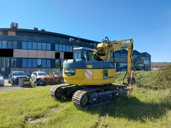 24#5479 Escavatore Komatsu PC138US con trincia in vendita - foto 25