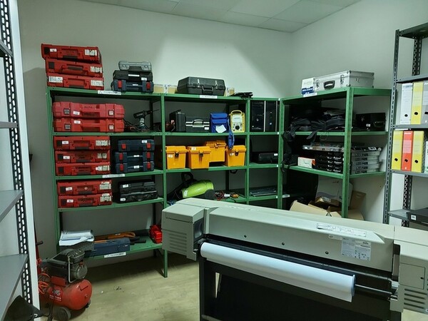 25#5479 Attrezzature officina in vendita - foto 1