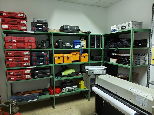25#5479 Attrezzature officina in vendita - foto 2