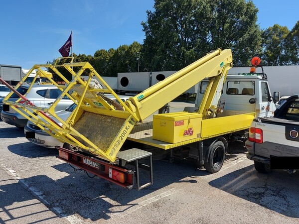 7#5479 Veicolo Iveco Daily in vendita - foto 5