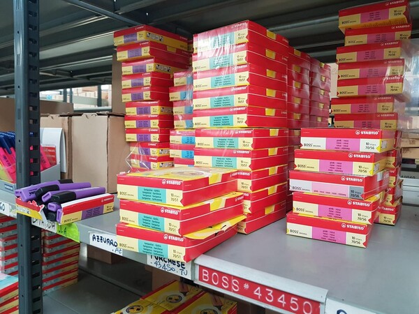 2#5484 Articoli di cancelleria in vendita - foto 8