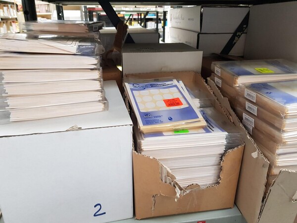 2#5484 Articoli di cancelleria in vendita - foto 18