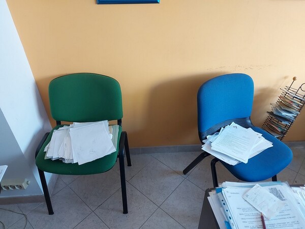 1#5486 Attrezzature antincendio ed arredi ufficio in vendita - foto 4