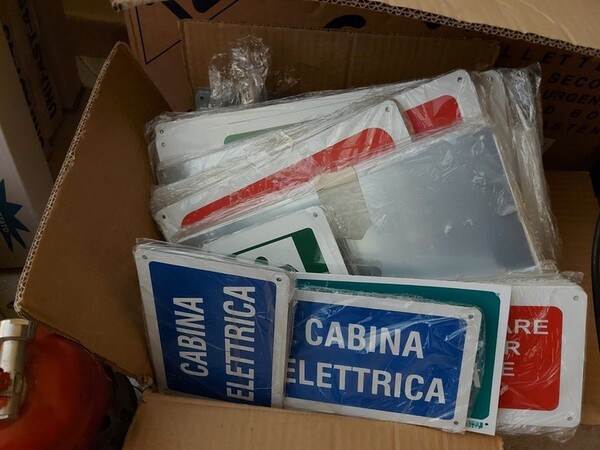 1#5486 Attrezzature antincendio ed arredi ufficio in vendita - foto 43