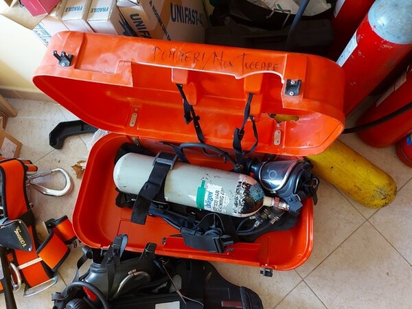 1#5486 Attrezzature antincendio ed arredi ufficio in vendita - foto 80