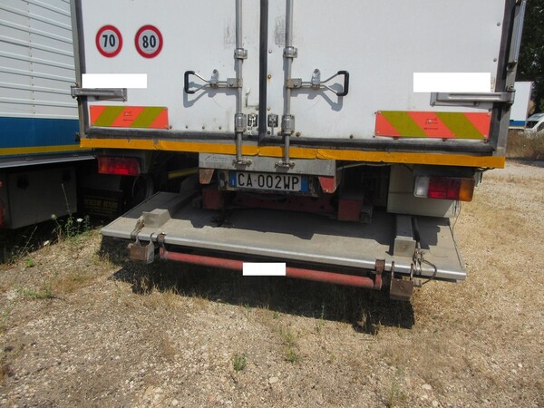11#5491 Autocarro Iveco Eurocargo in vendita - foto 3