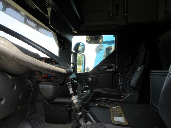 17#5491 Trattore stradale Scania in vendita - foto 21