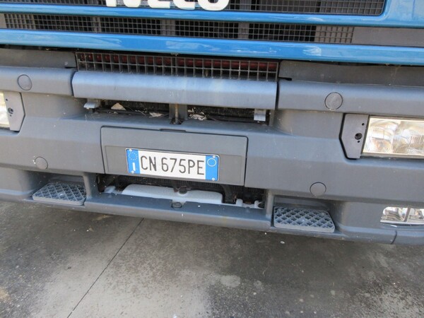 18#5491 Trattore stradale Iveco in vendita - foto 2