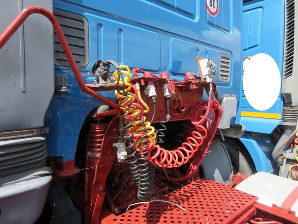18#5491 Trattore stradale Iveco in vendita - foto 19
