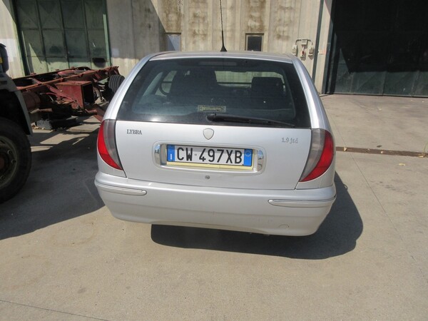 2#5491 Autocarro Lancia Lybra in vendita - foto 2