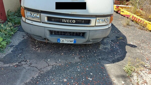 38#5491 Furgone Iveco Daily in vendita - foto 3