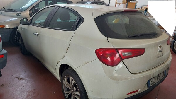 50#5491 Autovettura Alfa Romeo Giulietta in vendita - foto 17